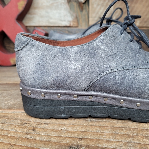 Hispanitas Metallic Grey Leather Lace Up Shoes - Picture 12 of 16